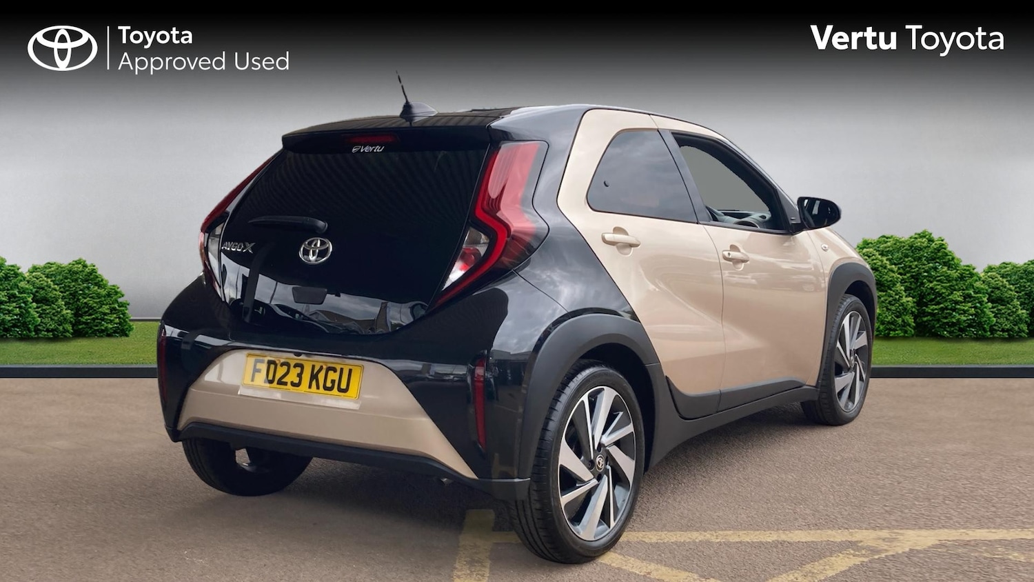 Used Toyota Aygo X 2023 for sale - 76079629: Photo 2