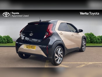 Used Toyota Aygo X 2023 for sale - 76079629: Photo 2