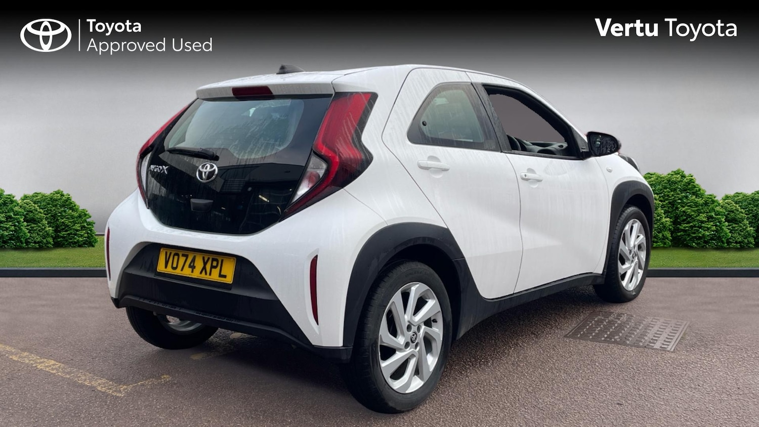 Used Toyota Aygo X 2024 for sale - 77196341: Photo 2