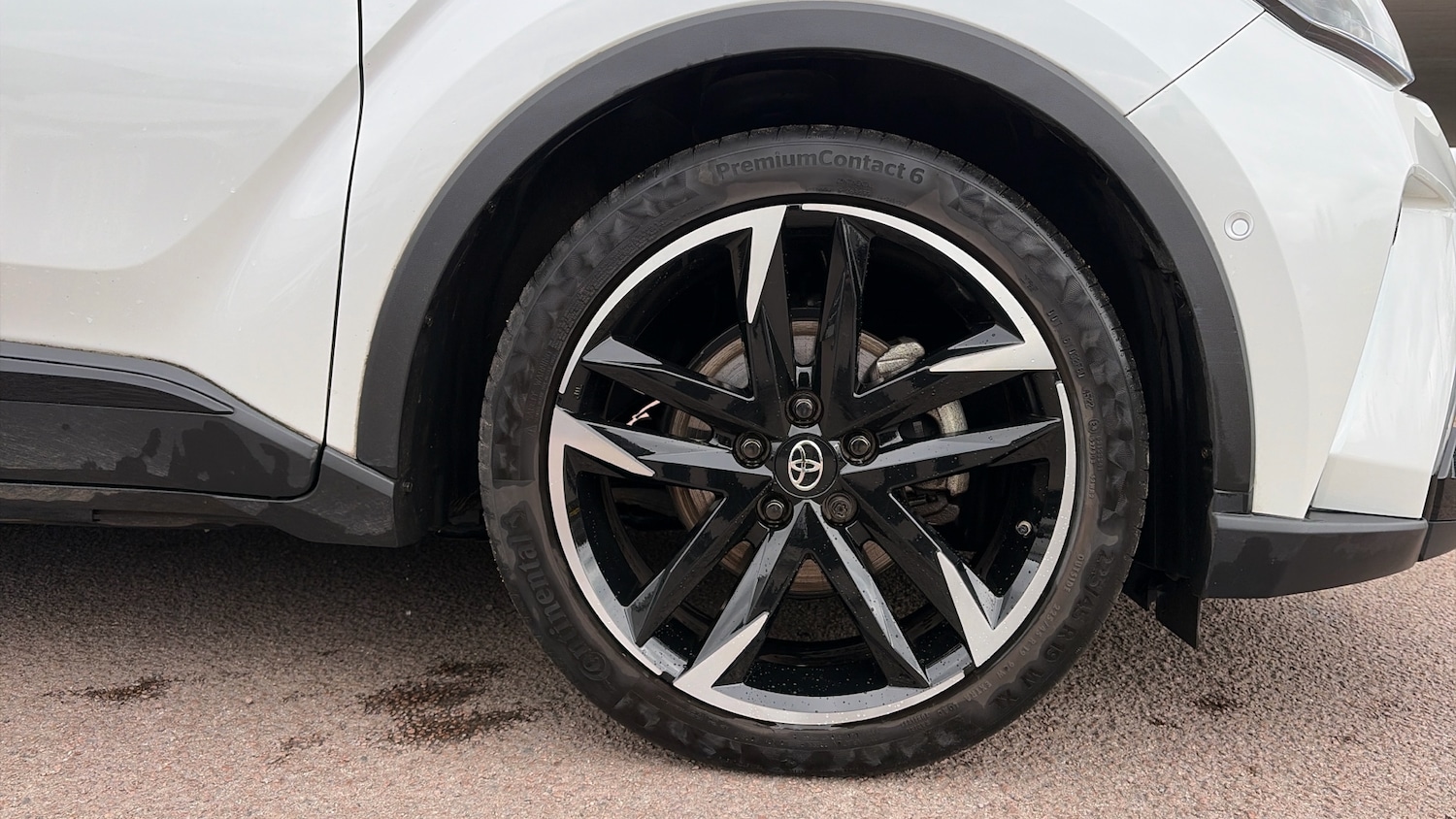 Used Toyota C-HR 2023 for sale - 77873174: Photo 18