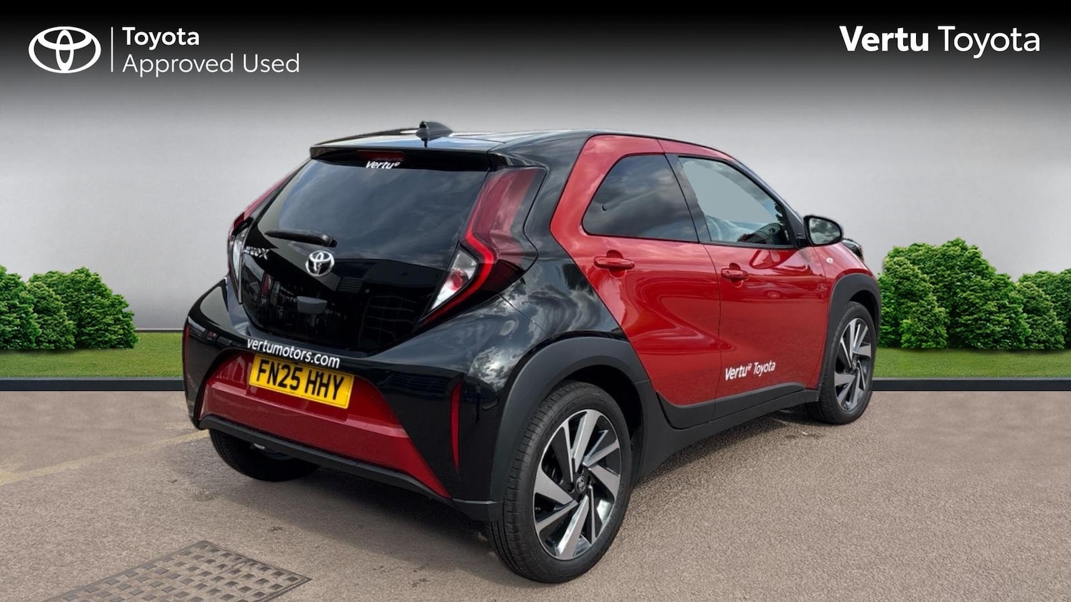 Used Toyota Aygo X 2025 for sale - 76183155: Photo 2