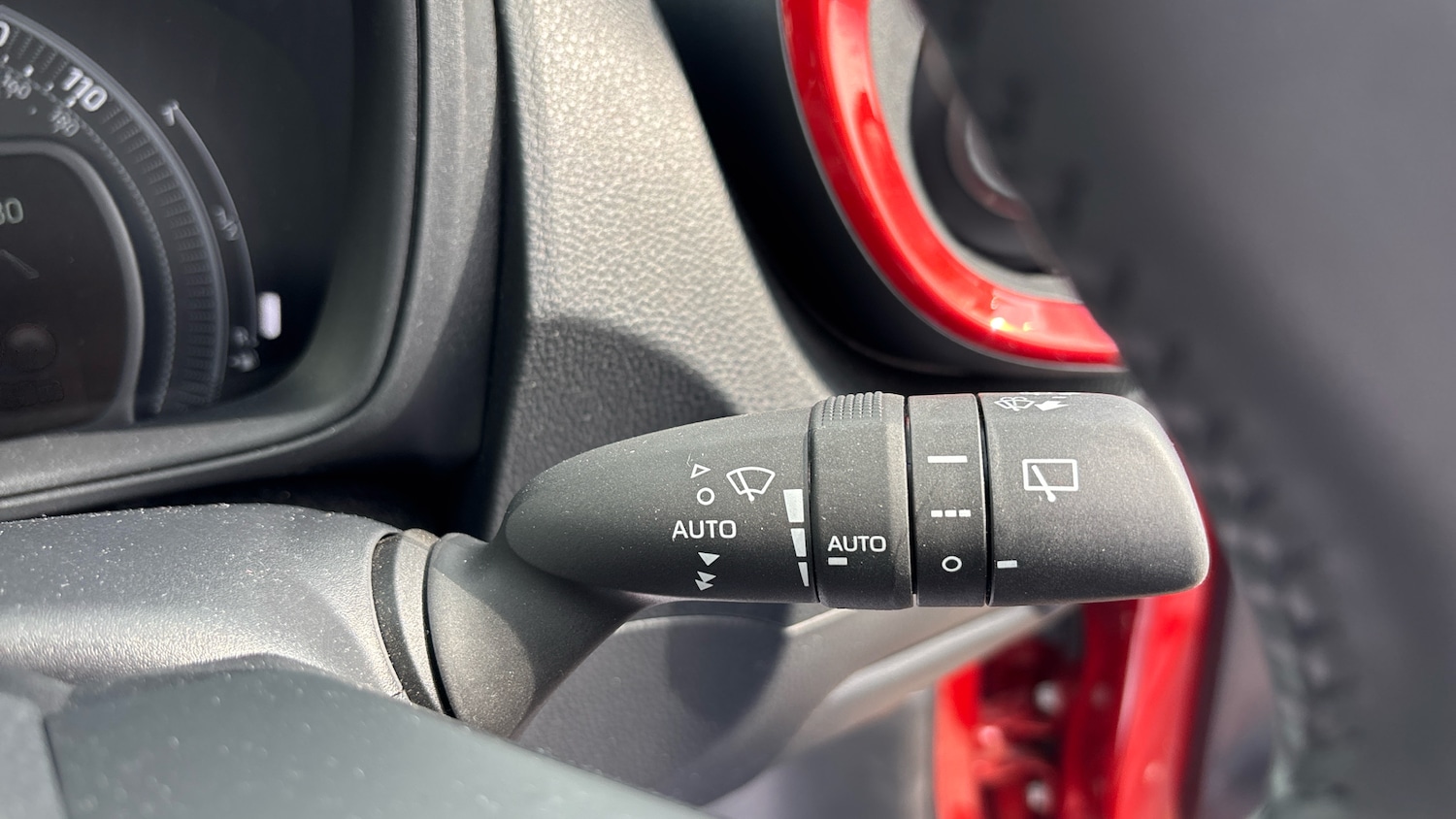 Used Toyota Aygo X 2025 for sale - 76183155: Photo 35