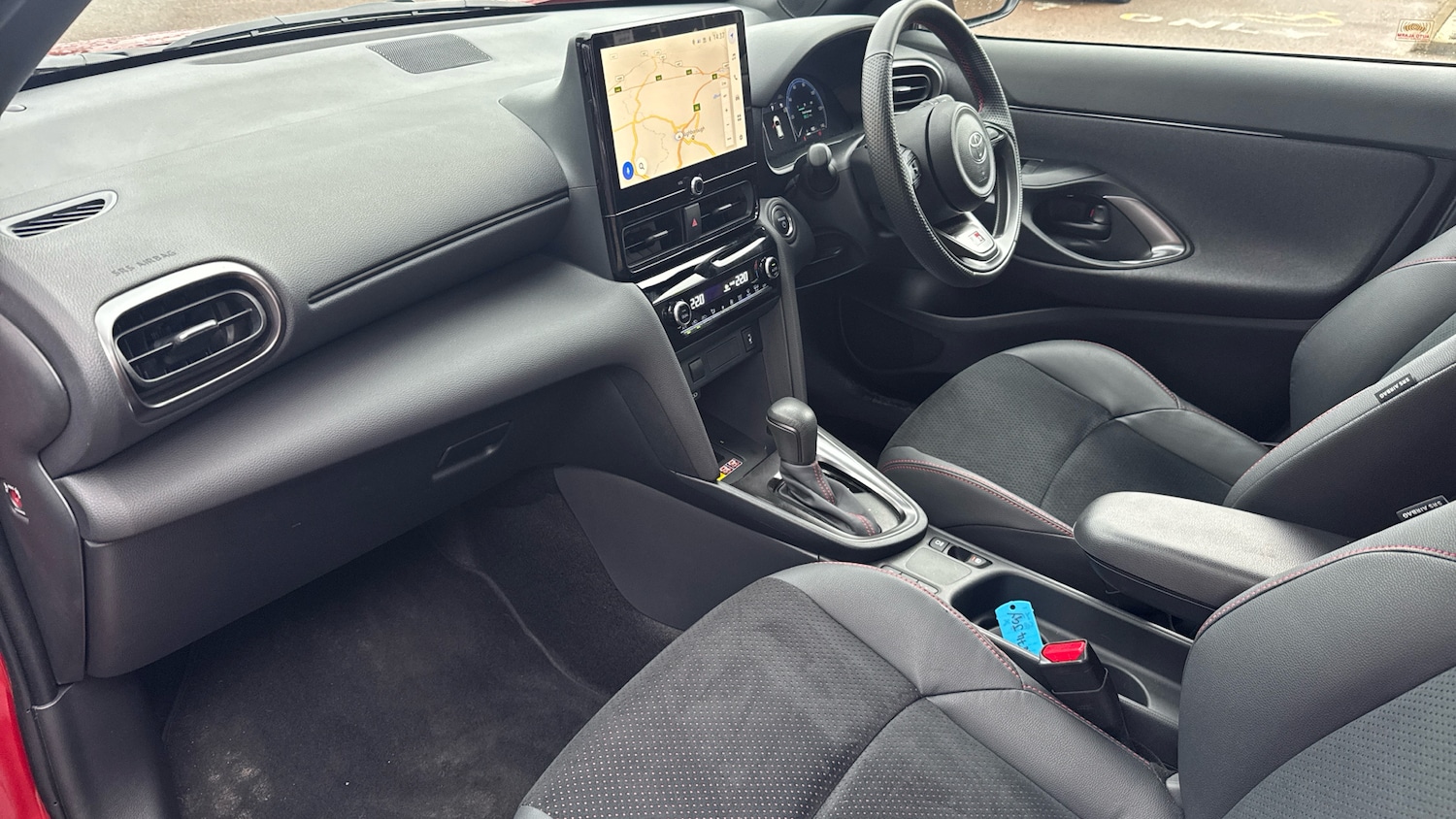 Used Toyota Yaris Cross 2024 for sale - 76845212: Photo 10