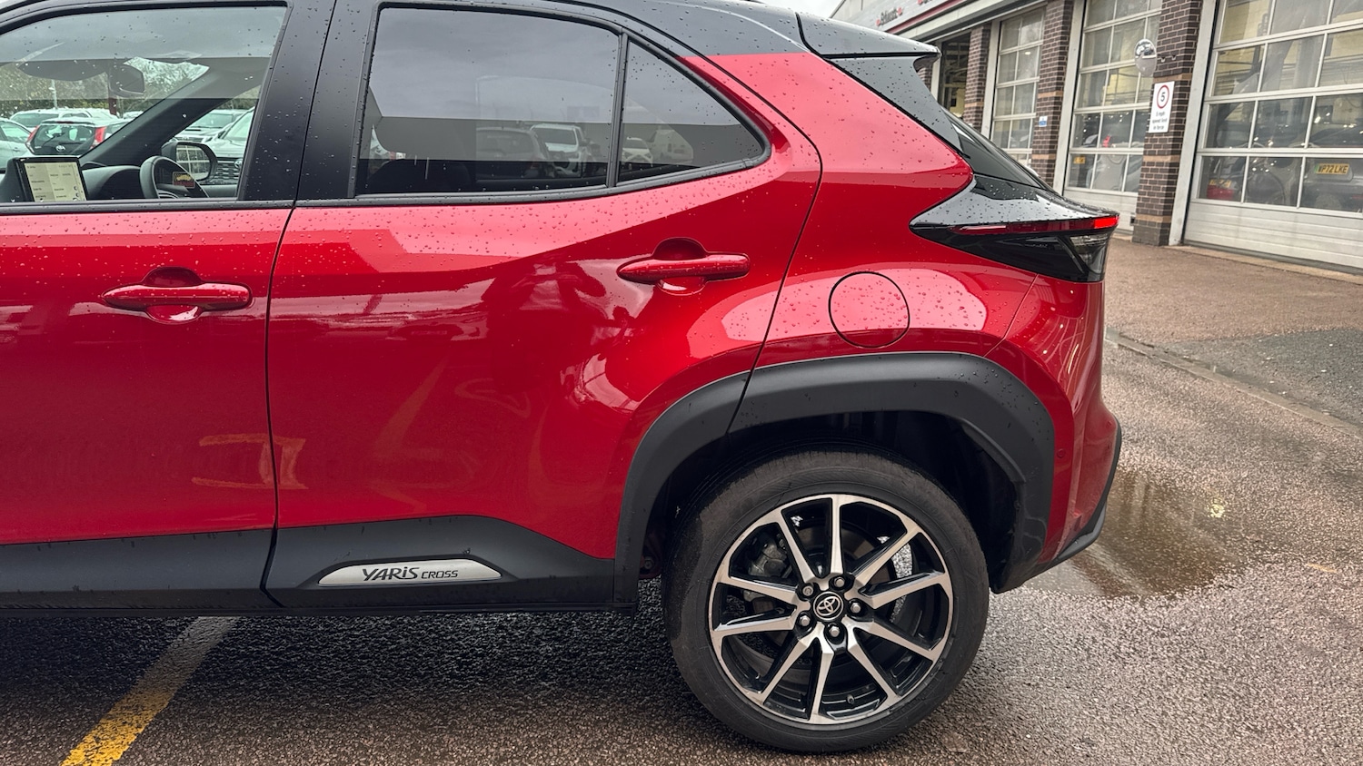 Used Toyota Yaris Cross 2024 for sale - 76845212: Photo 39