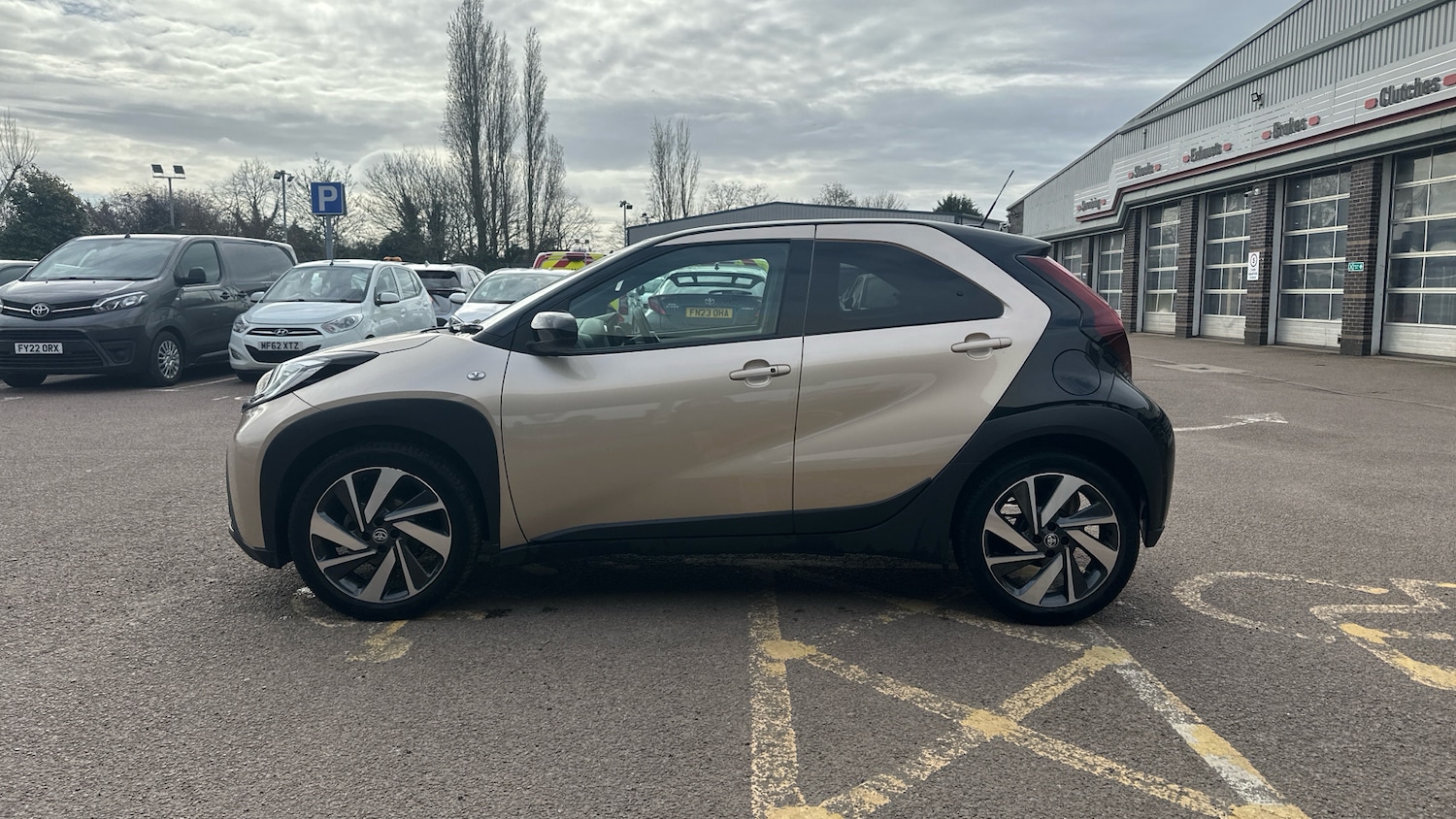 Used Toyota Aygo X 2023 for sale - 77965643: Photo 17