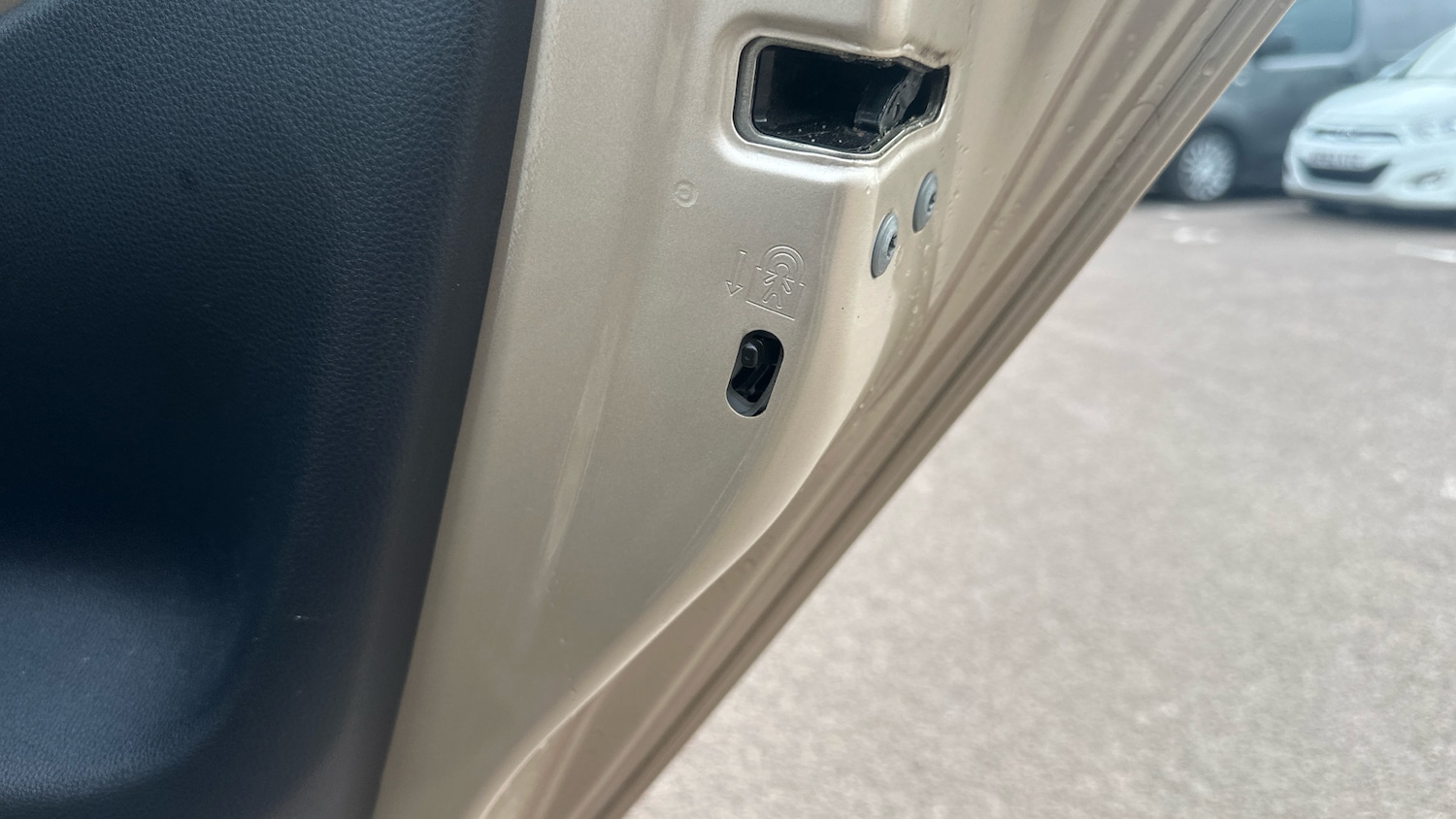 Used Toyota Aygo X 2023 for sale - 77965643: Photo 23