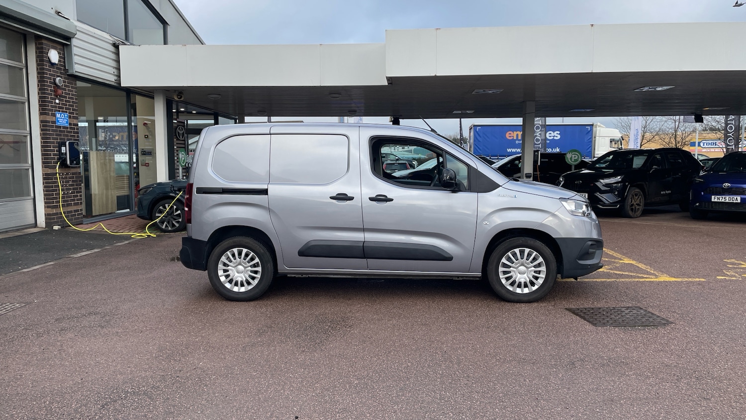 Used Toyota ProAce 2023 for sale - 77379092: Photo 16