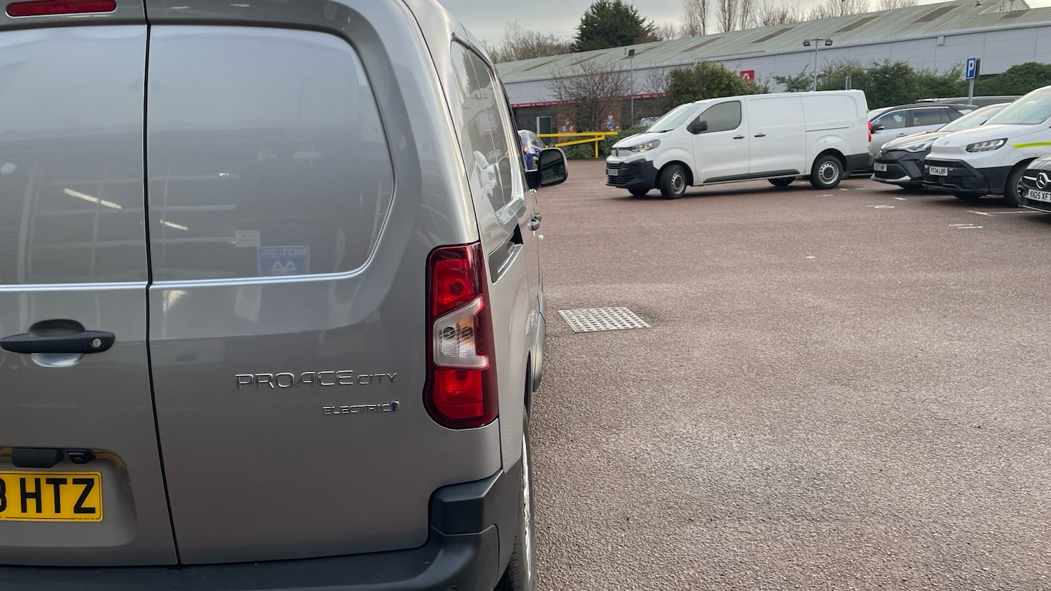 Used Toyota ProAce 2023 for sale - 77379092: Photo 60