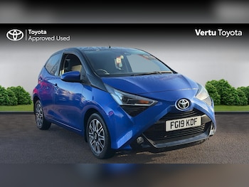 2019 (19) - 1.0 VVT-i X-Clusiv 5dr x-shift Petrol Hatchback
