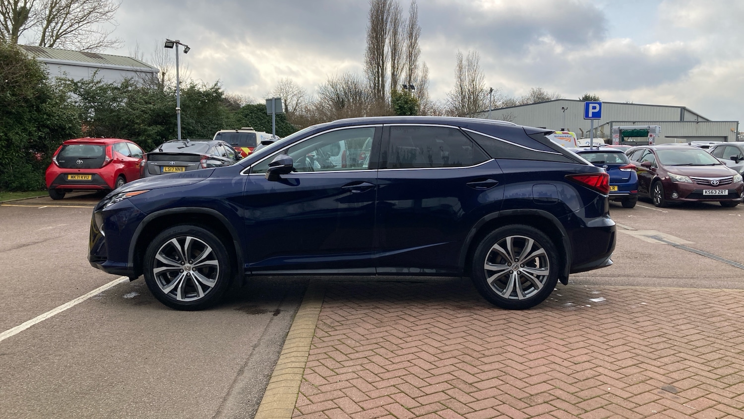 Used Lexus RX 2017 for sale - 77694052: Photo 17
