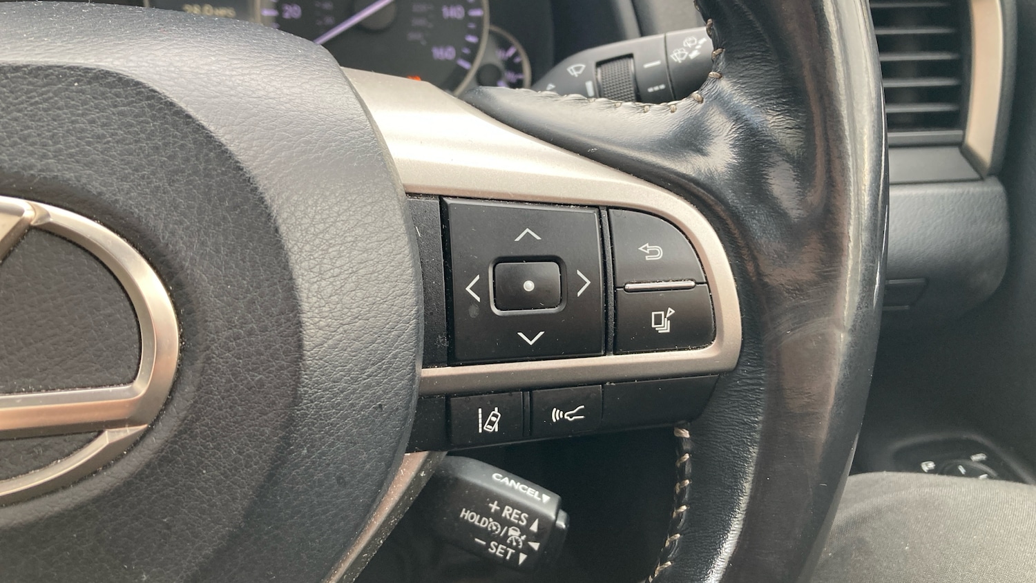 Used Lexus RX 2017 for sale - 77694052: Photo 24