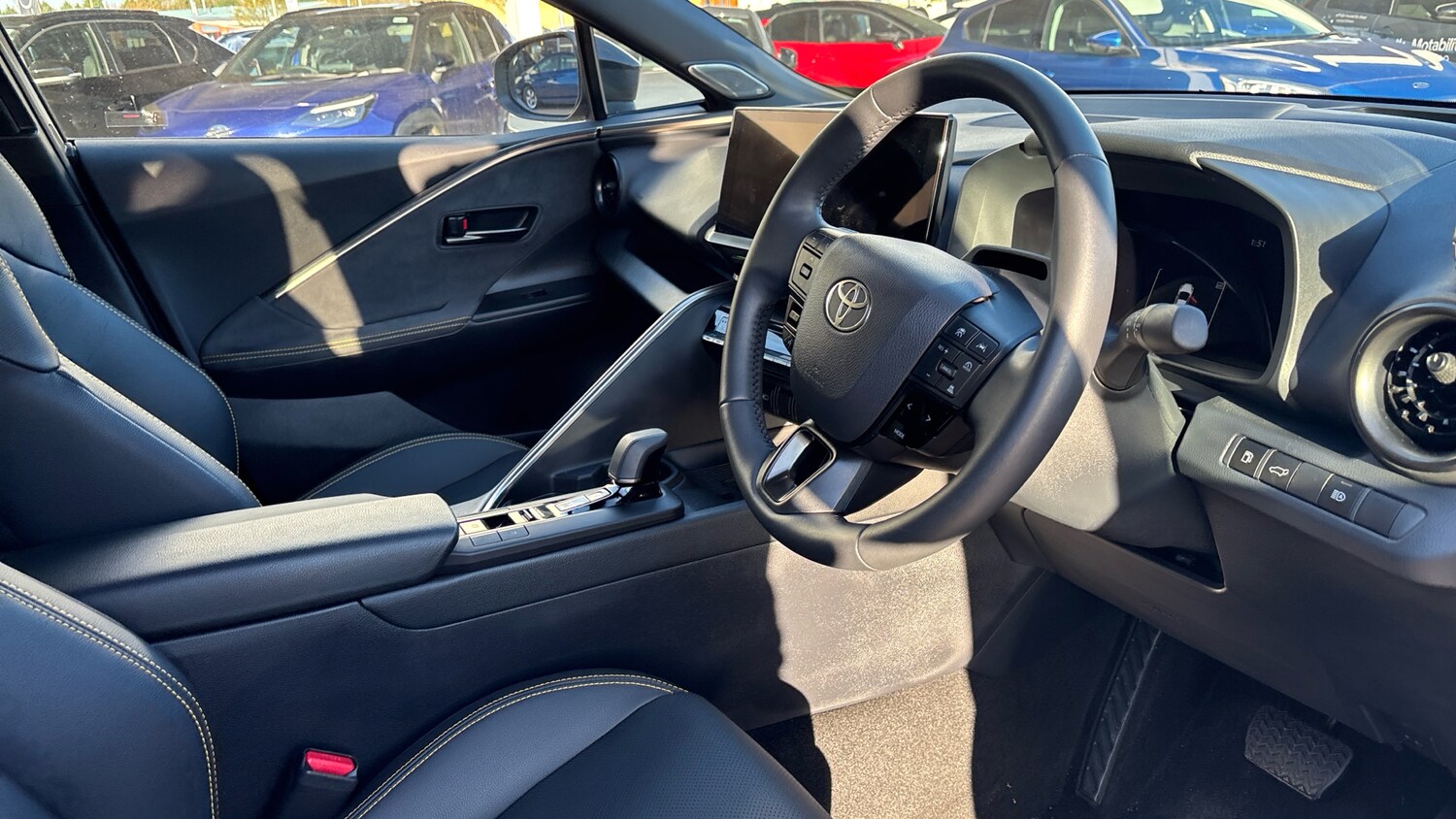 Used Toyota C-HR 2024 for sale - 76588244: Photo 11