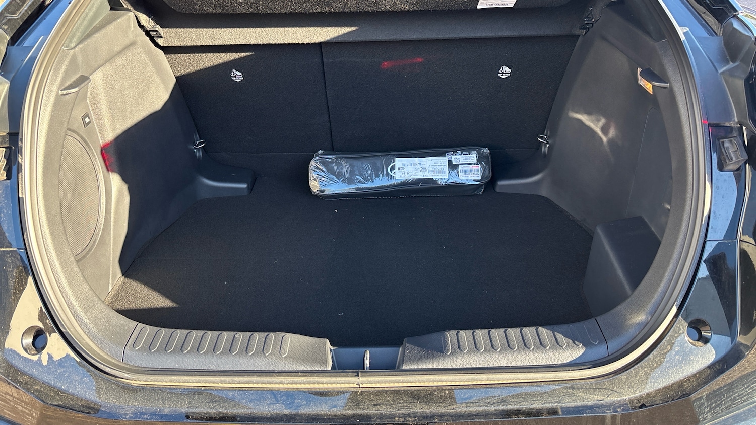 Used Toyota C-HR 2024 for sale - 76588244: Photo 14