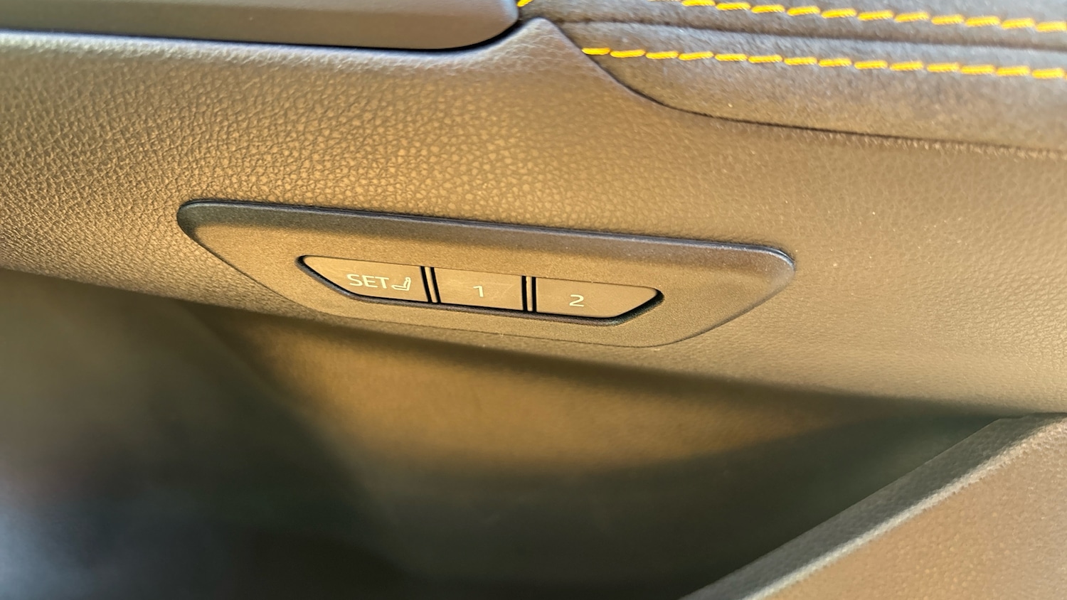 Used Toyota C-HR 2024 for sale - 76588244: Photo 31