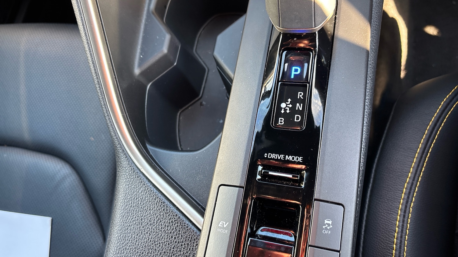 Used Toyota C-HR 2024 for sale - 76588244: Photo 38