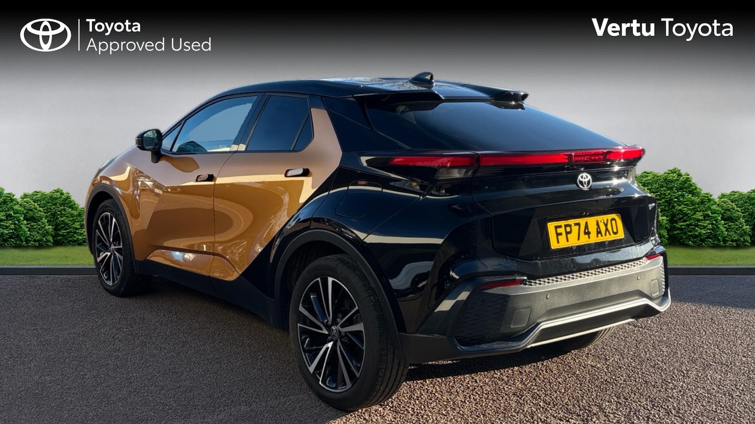 Used Toyota C-HR 2024 for sale - 76588244: Photo 4