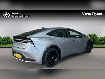 Used Toyota Prius 2025 for sale - 76449204: Photo