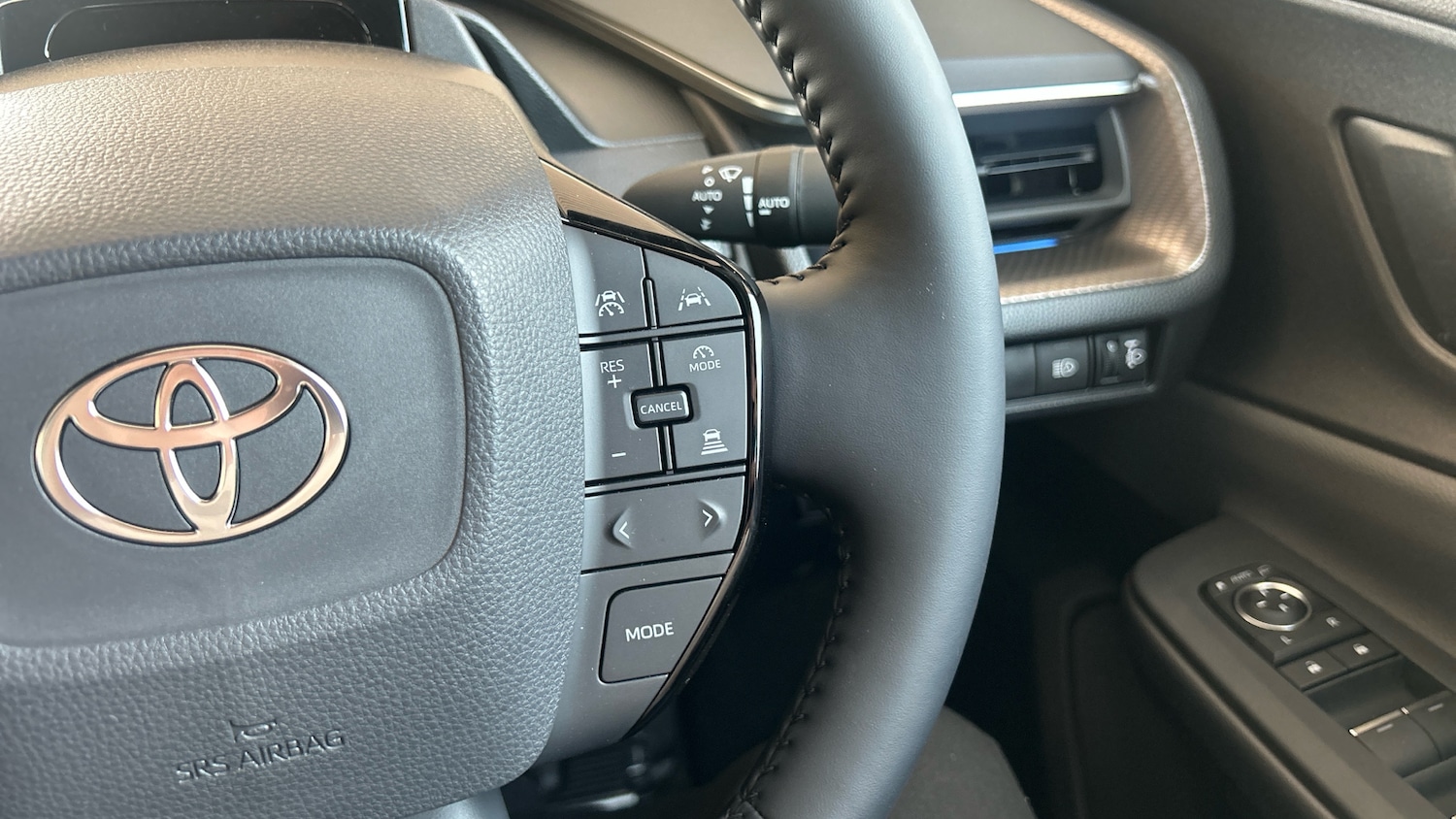 Used Toyota Prius 2025 for sale - 76449204: Photo 37