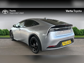 Used Toyota Prius 2025 for sale - 76449204: Photo