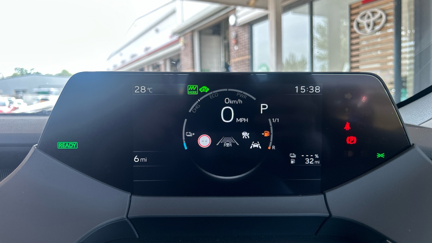 Used Toyota Prius 2025 for sale - 76449204: Photo 9