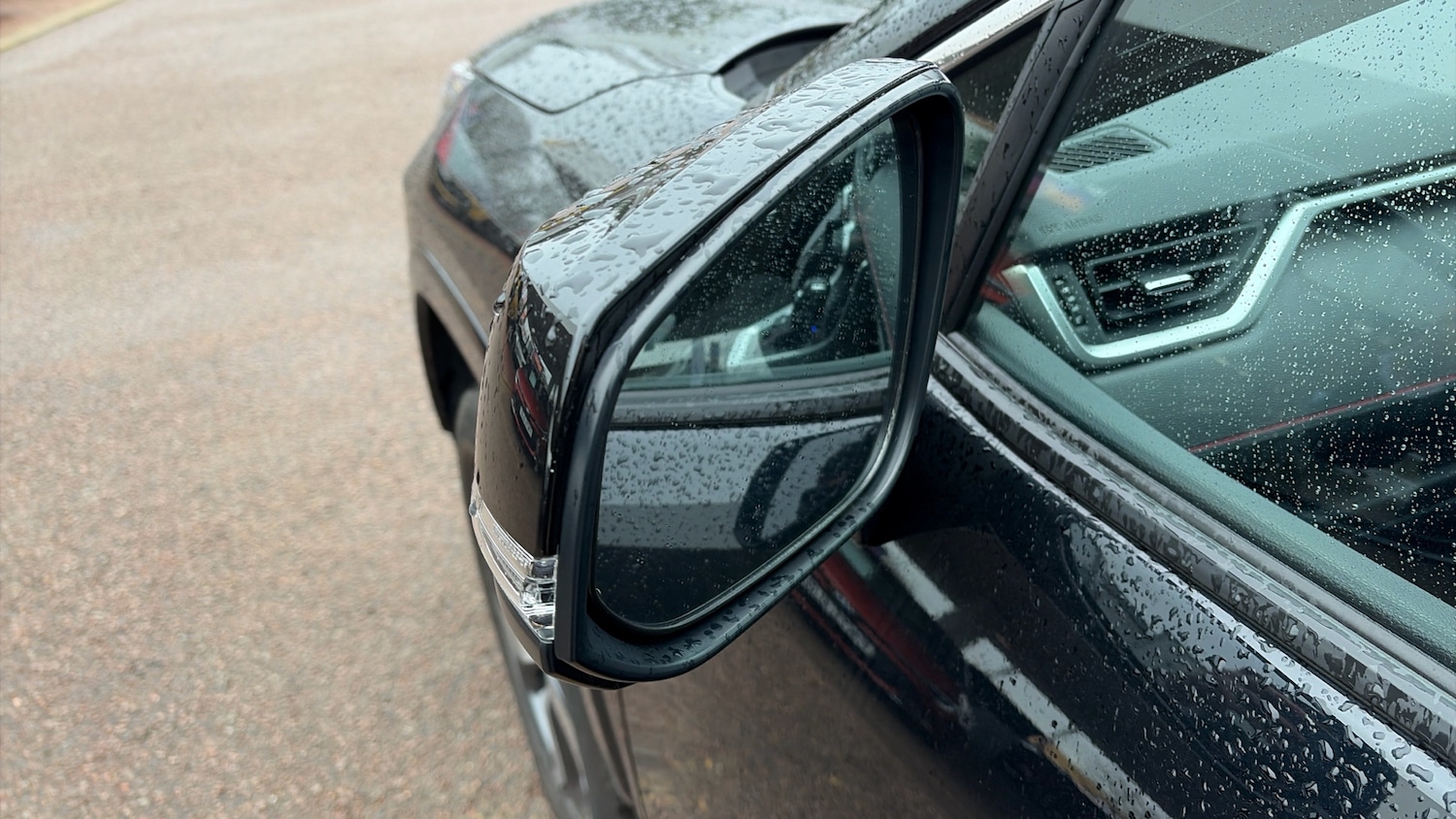 Used Toyota RAV4 2025 for sale - 77984742: Photo 32