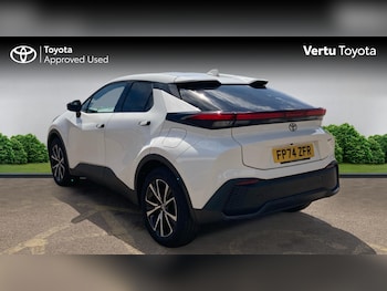 Used Toyota C-HR 2024 for sale - 78745922: Photo