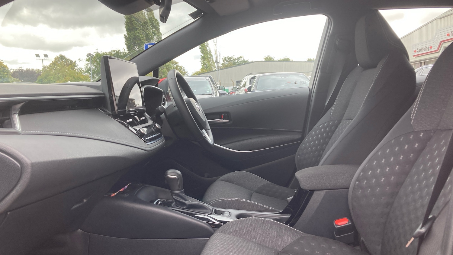 Used Toyota Corolla 2024 for sale - 75975103: Photo 10