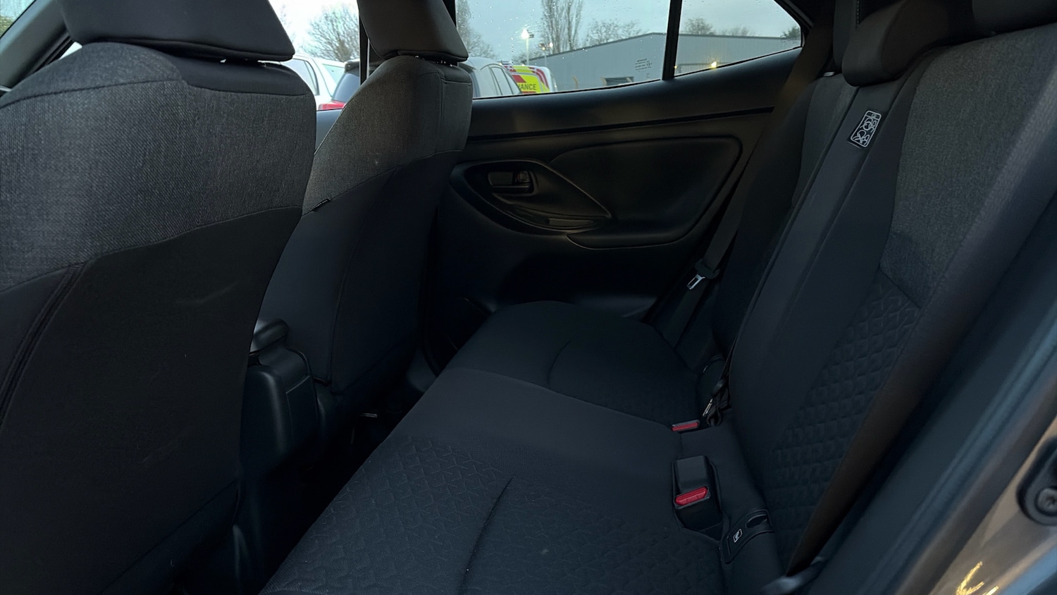 Used Toyota Yaris Cross 2023 for sale - 77883736: Photo 13