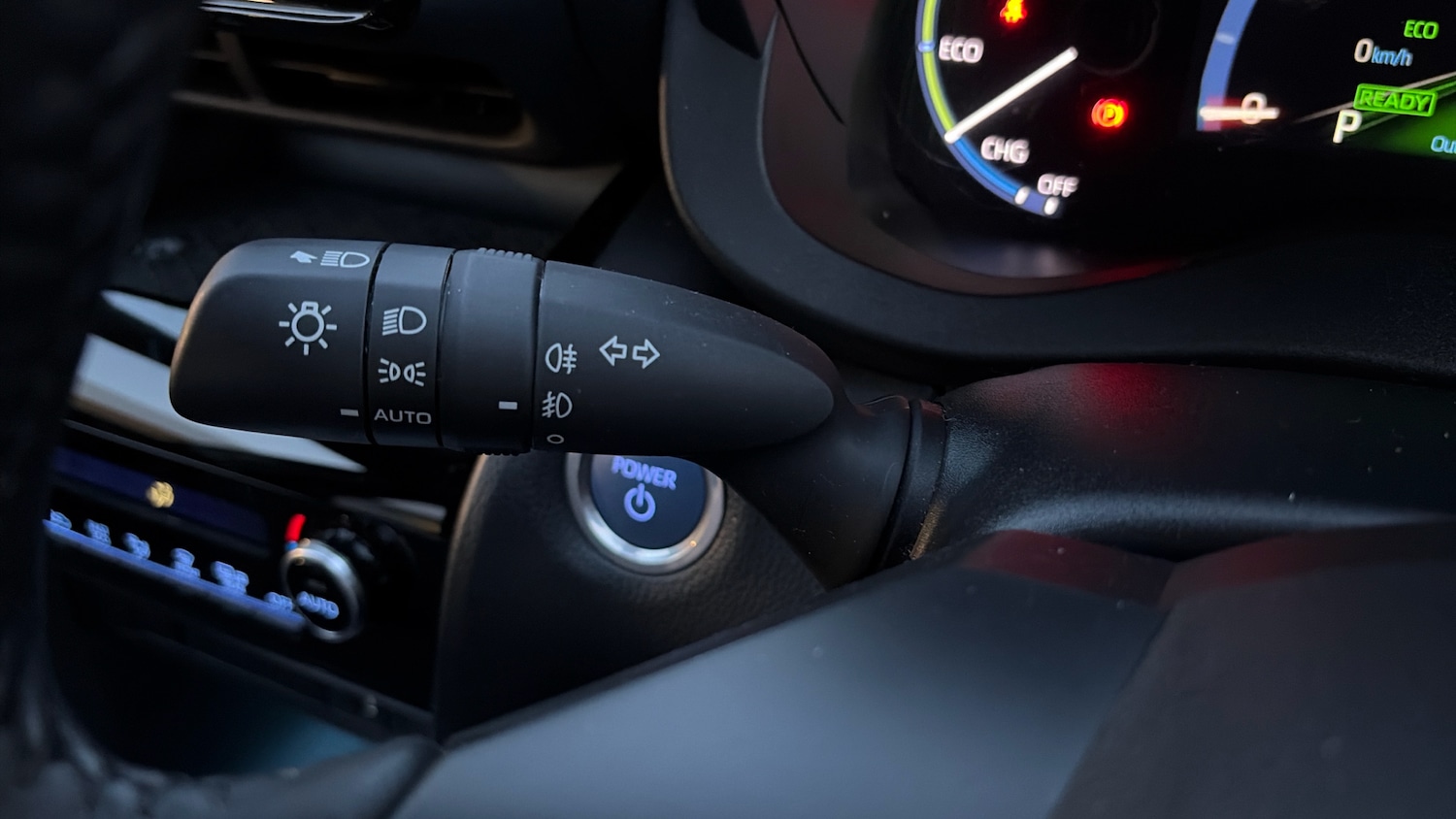 Used Toyota Yaris Cross 2023 for sale - 77883736: Photo 49