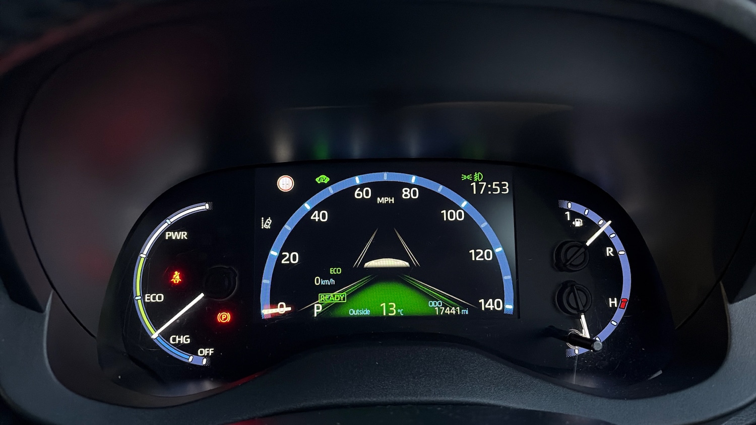 Used Toyota Yaris Cross 2023 for sale - 77883736: Photo 9