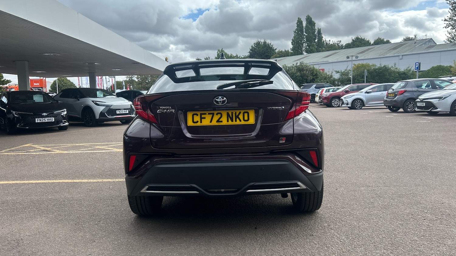 Used Toyota C-HR 2023 for sale - 76396825: Photo 19