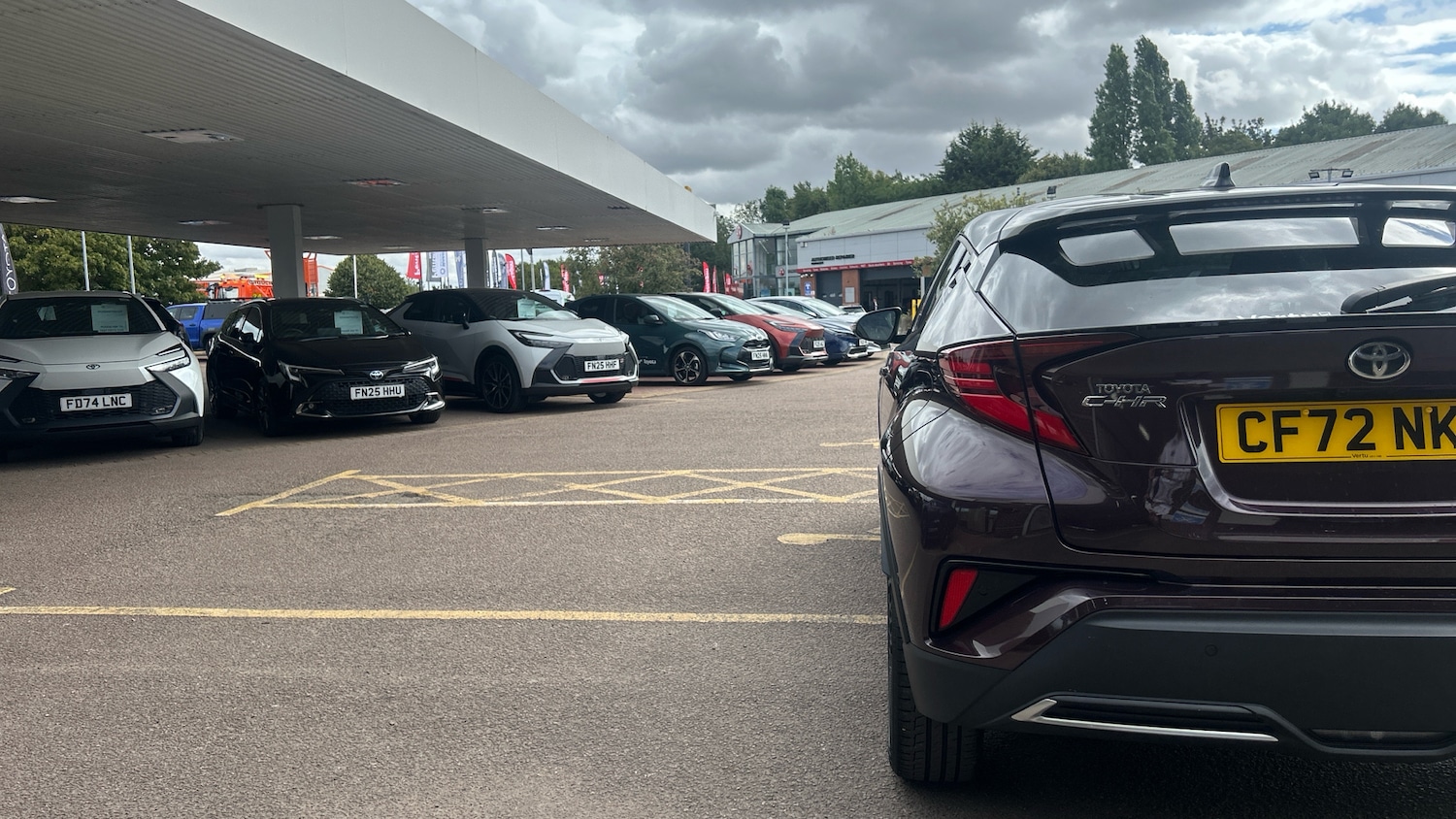 Used Toyota C-HR 2023 for sale - 76396825: Photo 37