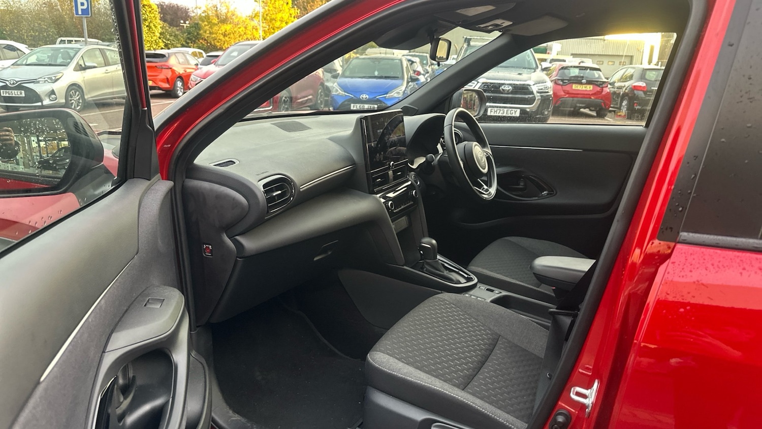 Used Toyota Yaris Cross 2024 for sale - 76374593: Photo 10