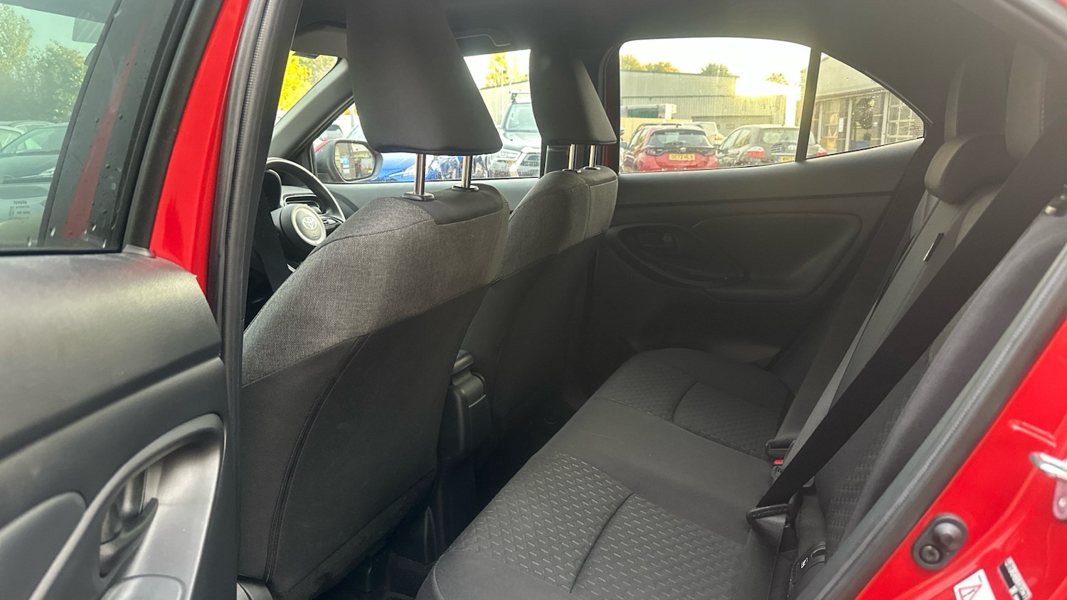 Used Toyota Yaris Cross 2024 for sale - 76374593: Photo 13