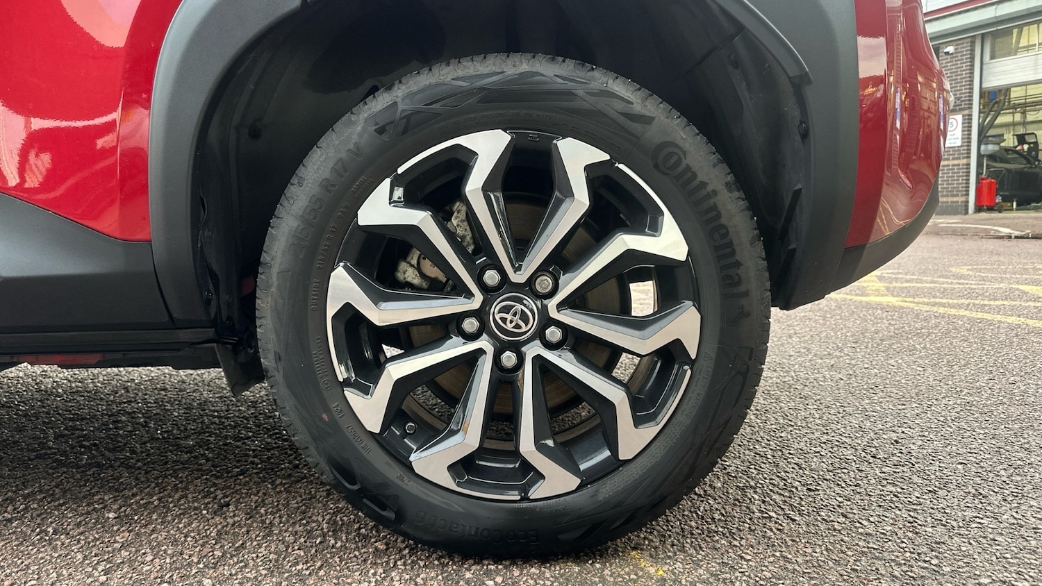 Used Toyota Yaris Cross 2024 for sale - 76374593: Photo 18