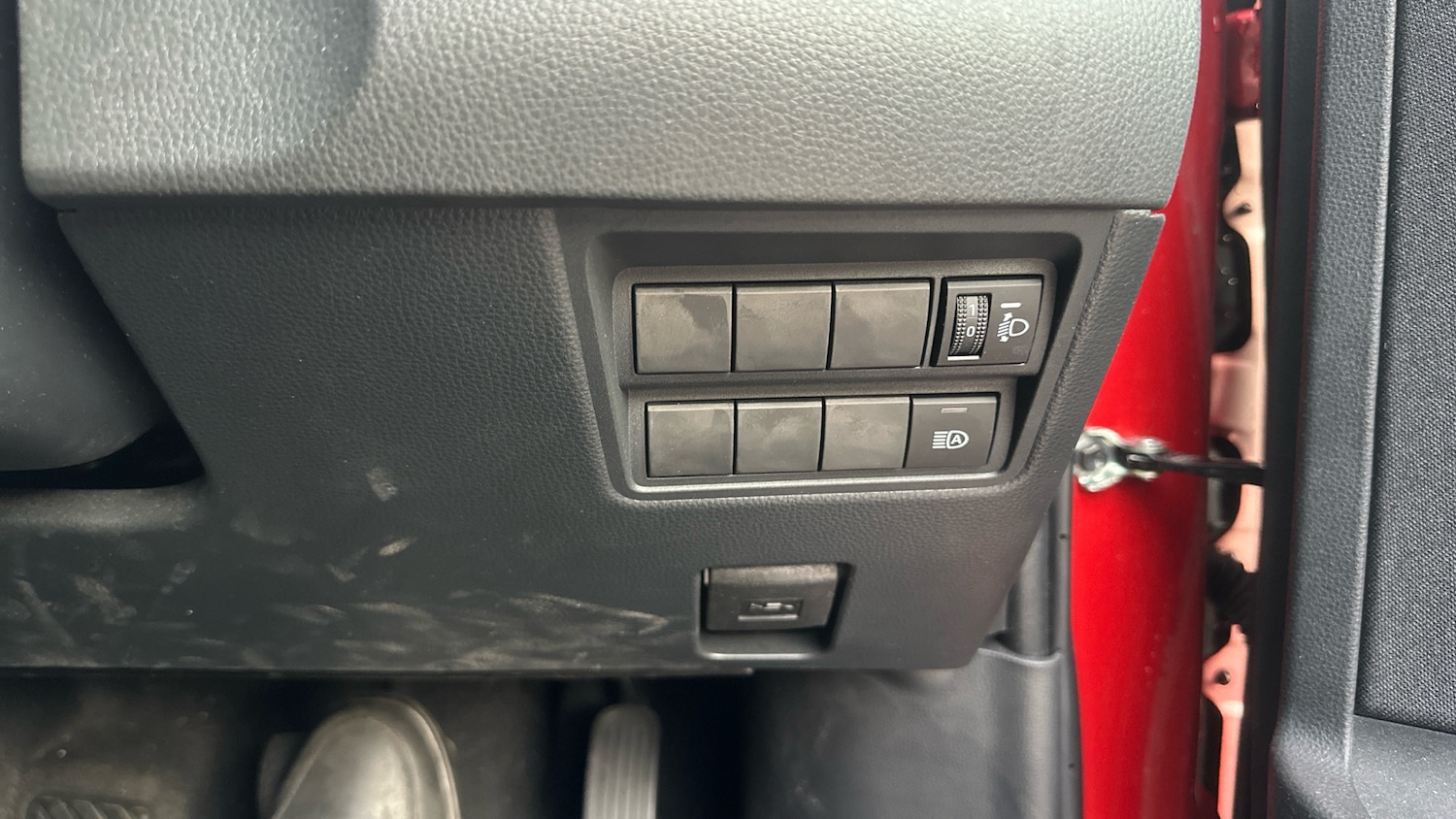 Used Toyota Yaris Cross 2024 for sale - 76374593: Photo 37