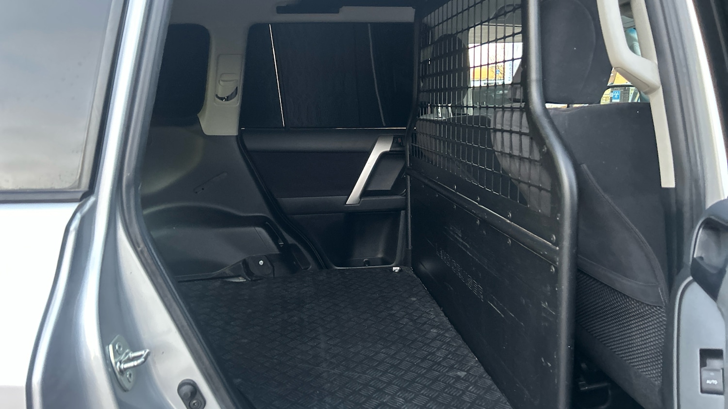 Used Toyota Land Cruiser 2022 for sale - 76707164: Photo 12