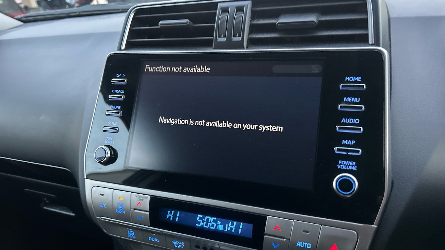 Used Toyota Land Cruiser 2022 for sale - 76707164: Photo 7