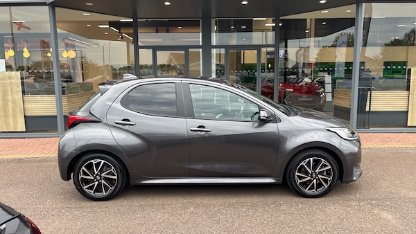 Used Toyota Yaris 2022 for sale - 76198091: Photo 16