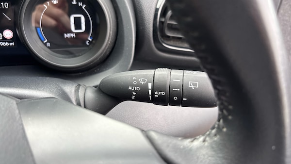 Used Toyota Yaris 2022 for sale - 76198091: Photo 31
