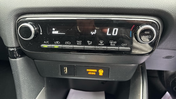 Used Toyota Yaris 2022 for sale - 76198091: Photo 36