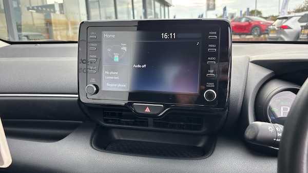 Used Toyota Yaris 2022 for sale - 76198091: Photo 7
