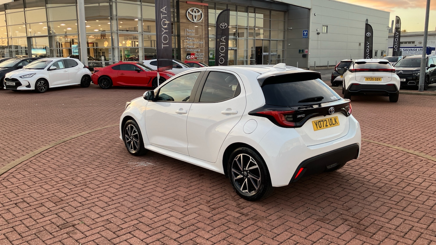 Used Toyota Yaris 2023 for sale - 77381474: Photo 29