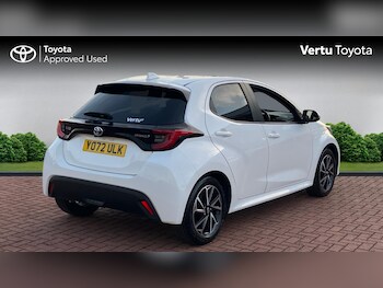 Used Toyota Yaris 2023 for sale - 77381474: Photo