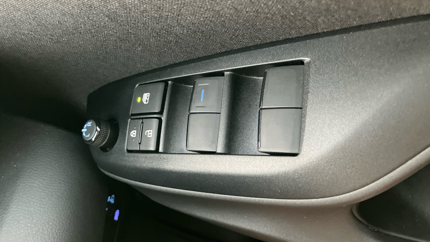 Used Toyota Yaris 2023 for sale - 77381474: Photo 37