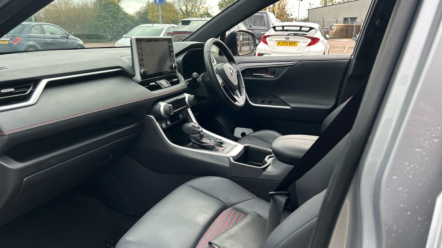 Used Toyota RAV4 2022 for sale - 77023956: Photo 10