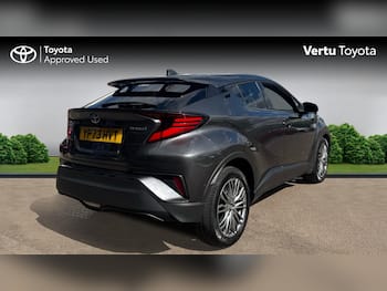 Used Toyota C-HR 2023 for sale - 79736071: Photo