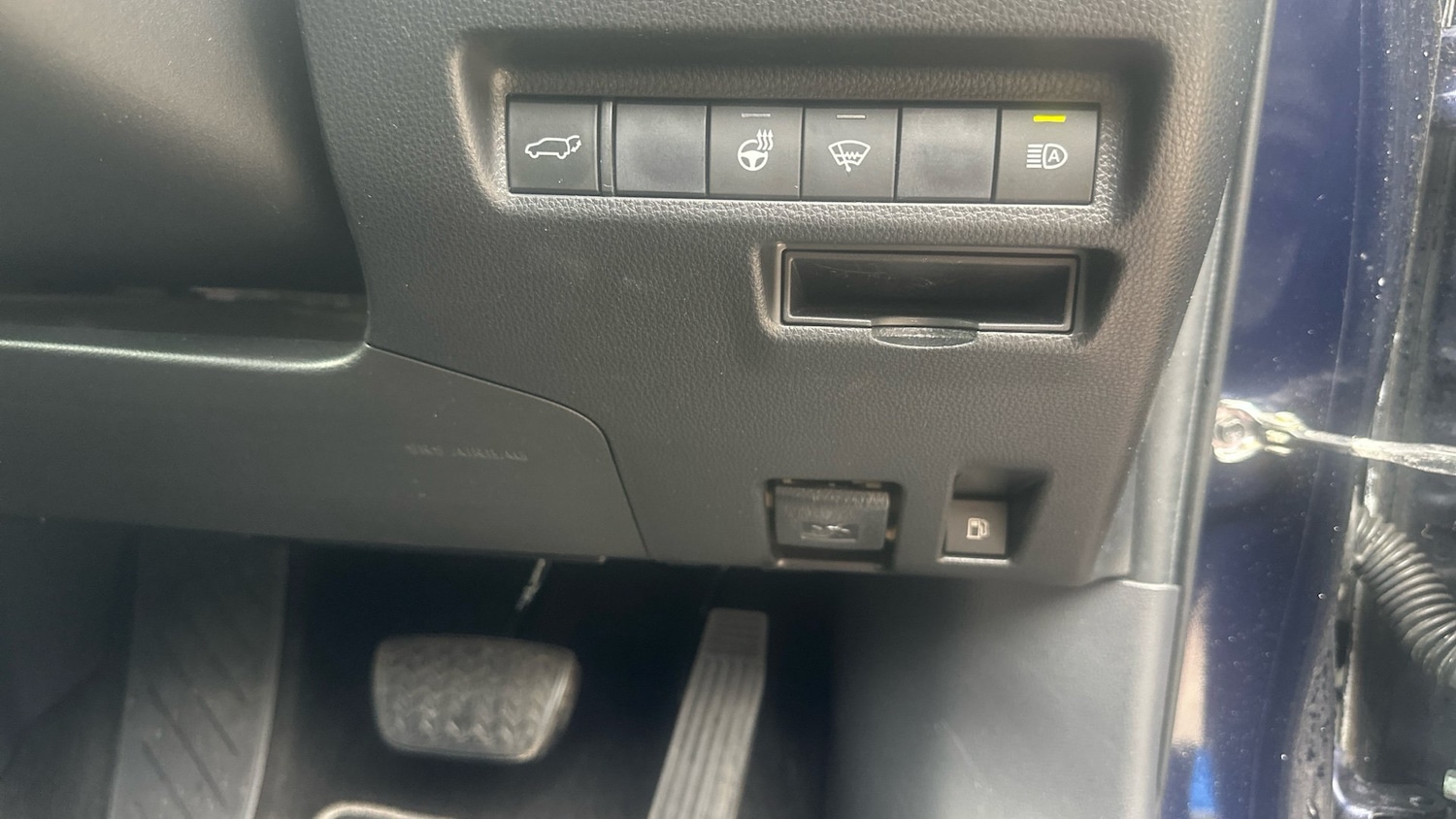 Vehicle 30