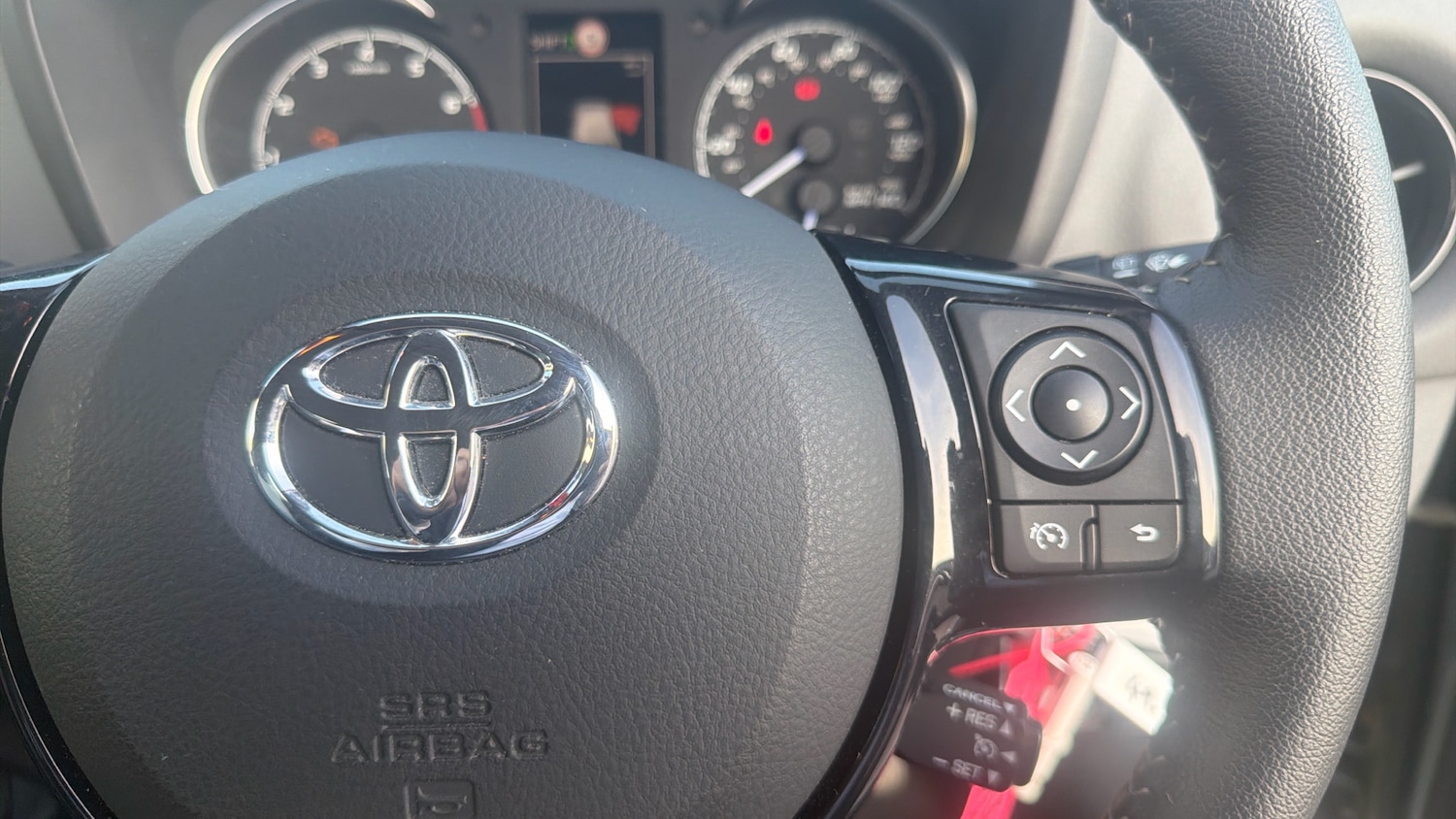 Used Toyota Yaris 2018 for sale - 78010922: Photo 30