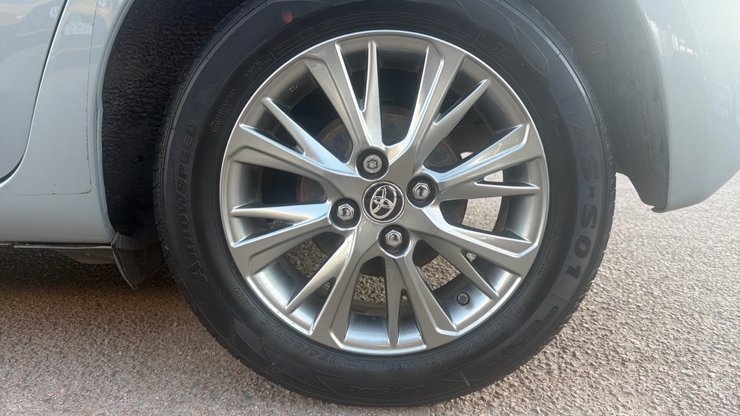 Used Toyota Yaris 2018 for sale - 78010922: Photo 38